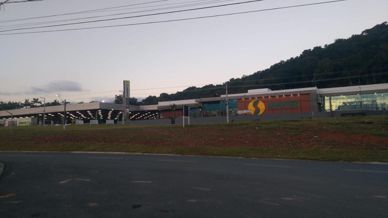 Apartamento Inteiro 2 Quartos Mobiliado Jaraguá do Sul Exteriör bild